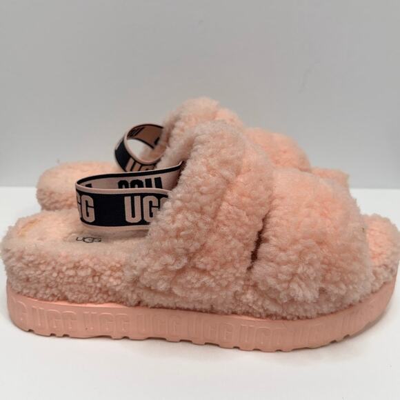 Ugg Pink Women's Oh Fluffita Slippers / Size-9 - Picture 1 of 14